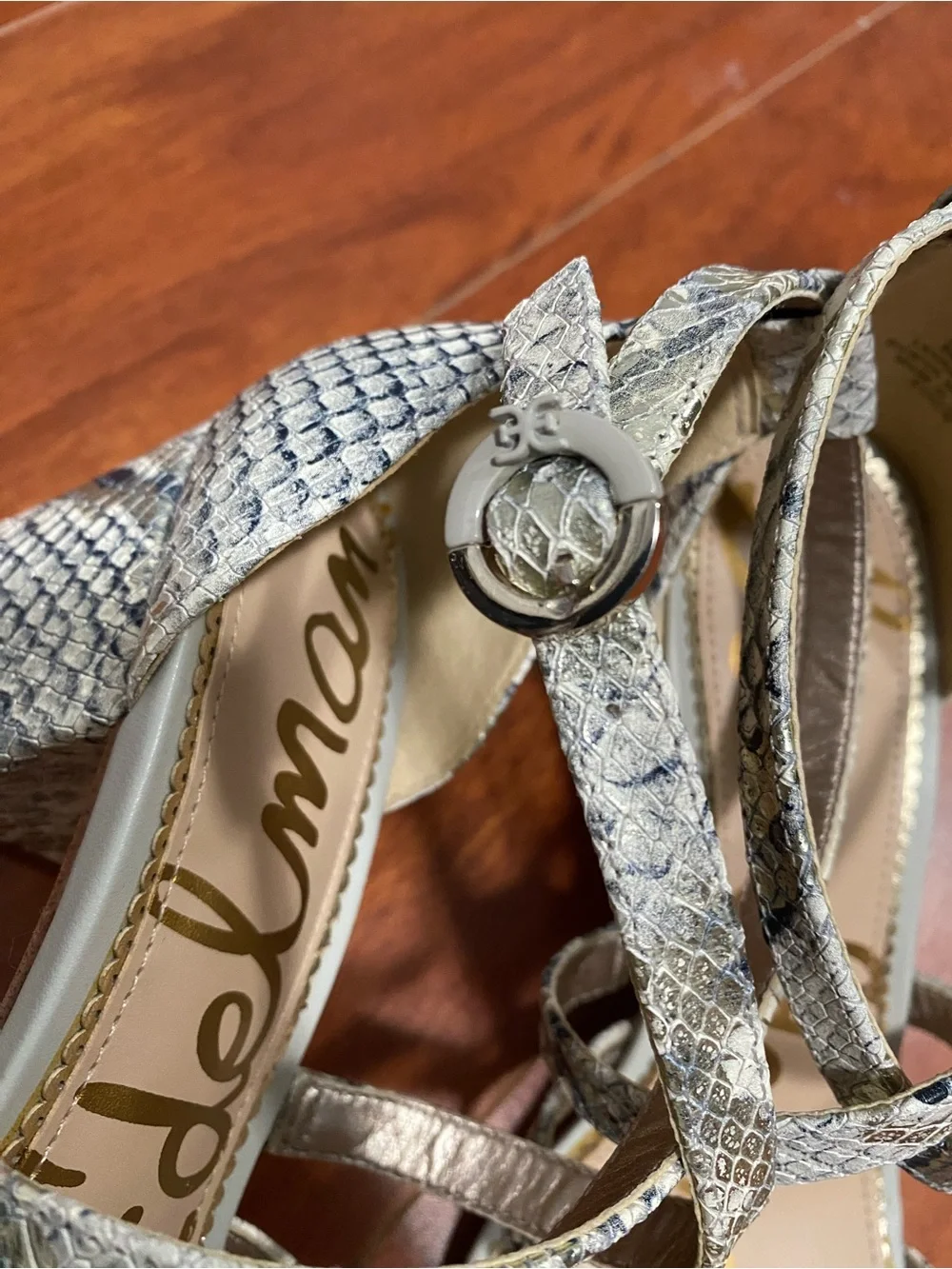 Sam Edelman White Snake-Print Strappy Sandals size 8 - Picture 3 of 5
